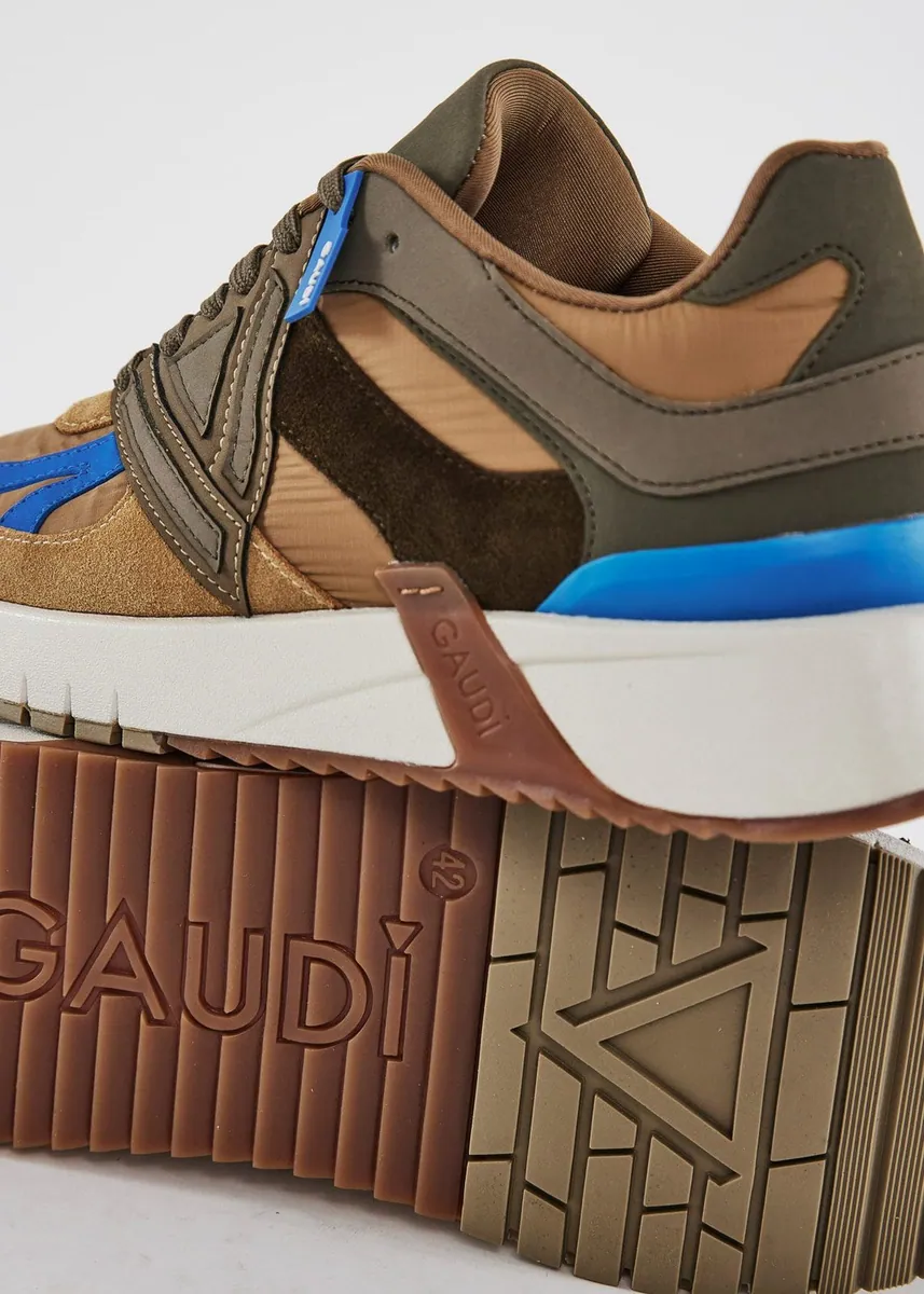Sneaker running in pelle scamosciata con logo Gaudì, marrone, foto 2 di 2
