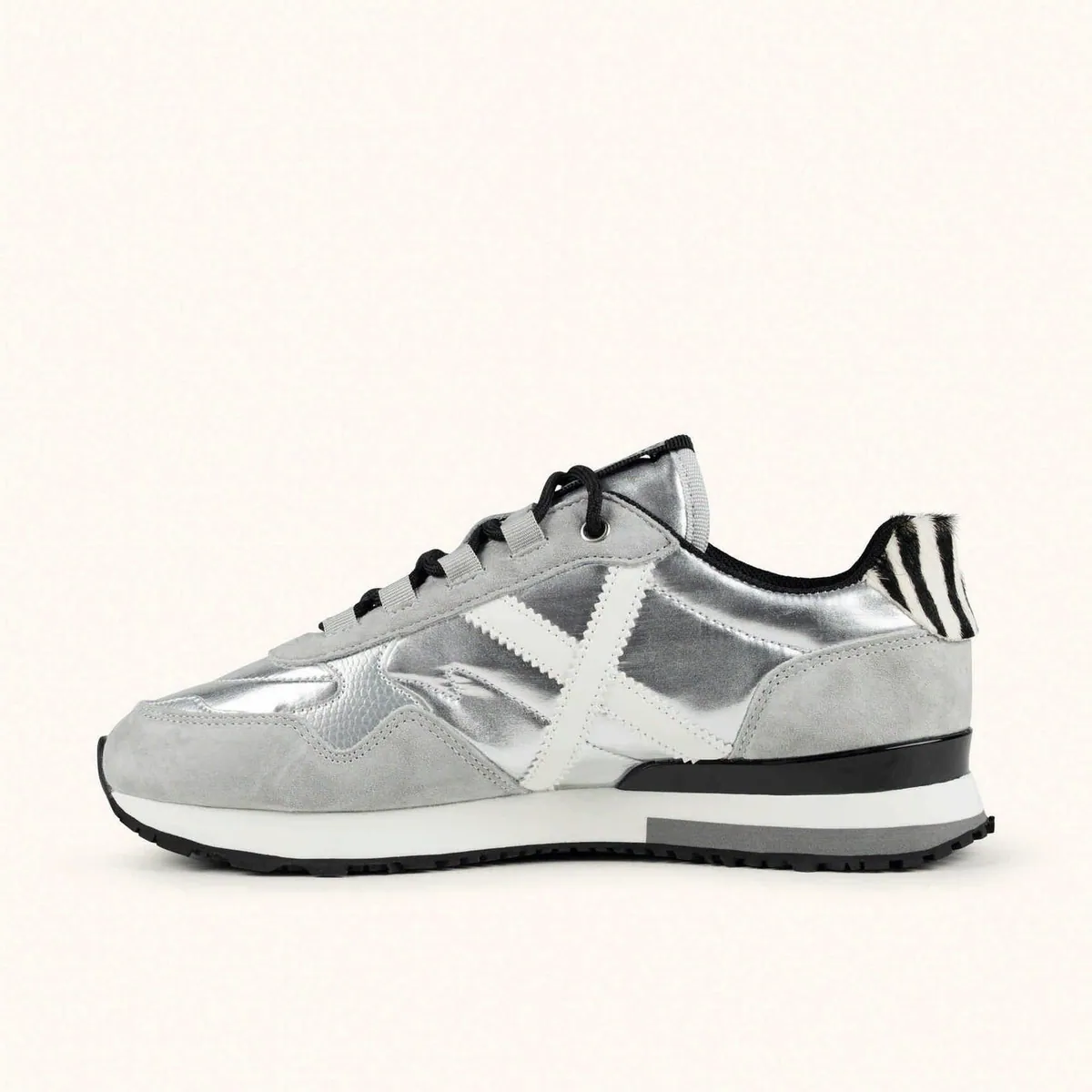 Sneakers Sunset argento con tallone zebrato Munich, argento, grigio e zebrato, foto 2 di 4