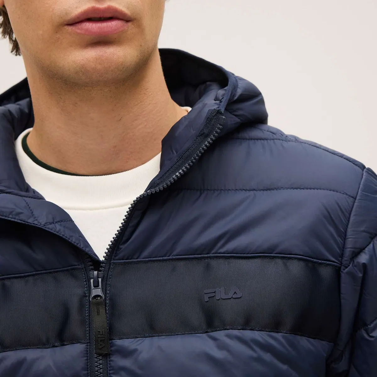 Giacca trapuntata leggera Dimaro con cappuccio FILA, blu zaffiro scuro, foto 4 di 4
